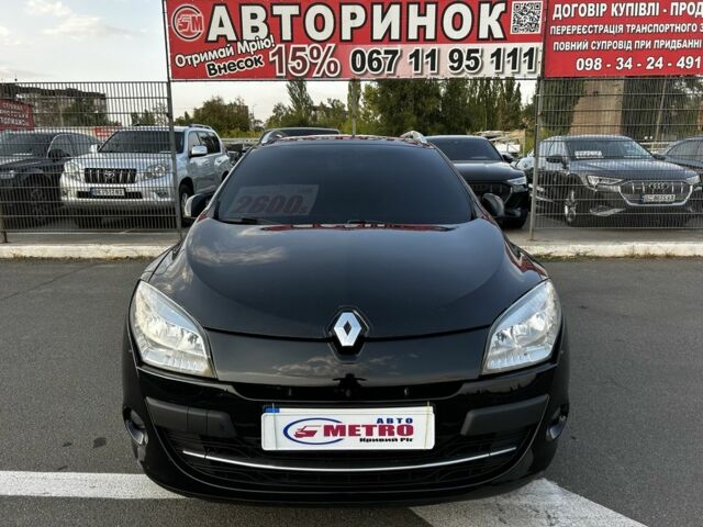 Черный Рено Меган, объемом двигателя 1.5 л и пробегом 221 тыс. км за 7999 $, фото 1 на Automoto.ua