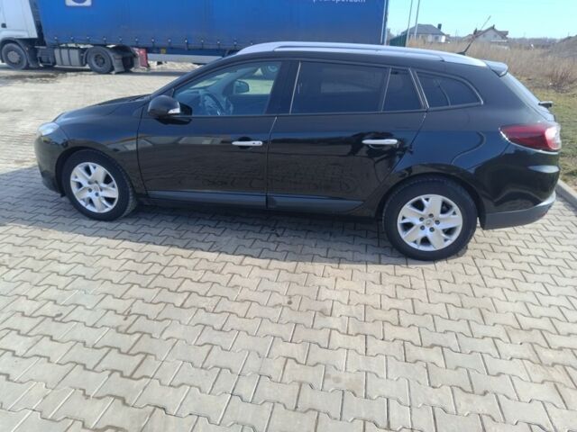 Черный Рено Меган, объемом двигателя 1.5 л и пробегом 253 тыс. км за 7800 $, фото 1 на Automoto.ua