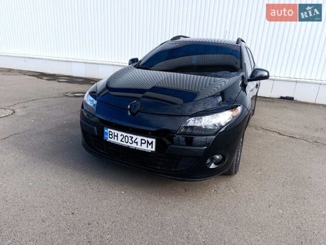 Черный Рено Меган, объемом двигателя 1.46 л и пробегом 257 тыс. км за 6699 $, фото 1 на Automoto.ua