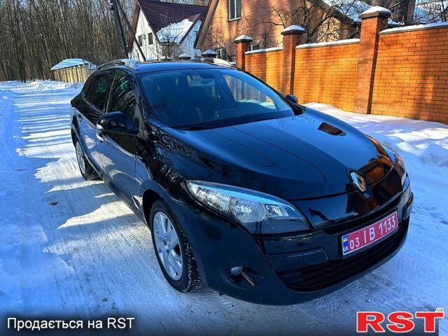 Черный Рено Меган, объемом двигателя 1.6 л и пробегом 220 тыс. км за 7800 $, фото 1 на Automoto.ua