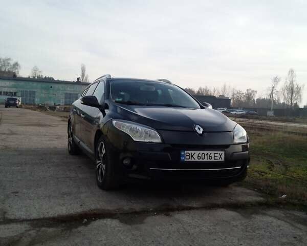 Черный Рено Меган, объемом двигателя 1.87 л и пробегом 260 тыс. км за 7500 $, фото 1 на Automoto.ua