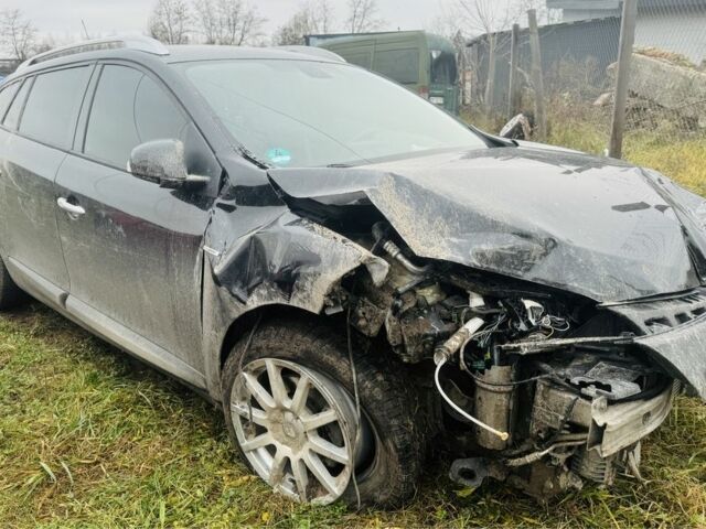 Черный Рено Меган, объемом двигателя 1.9 л и пробегом 260 тыс. км за 3800 $, фото 1 на Automoto.ua