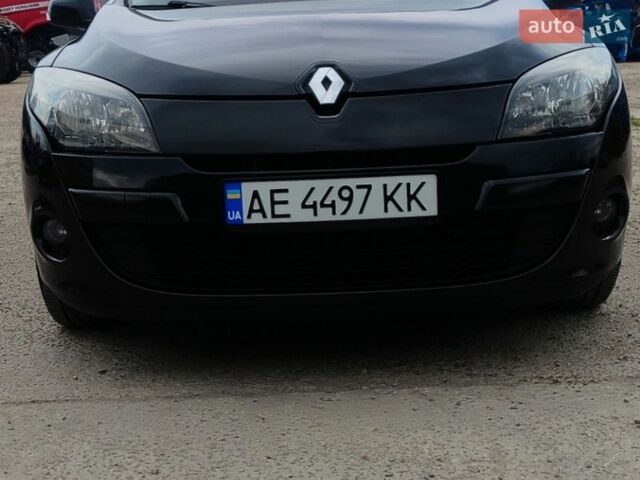 Черный Рено Меган, объемом двигателя 1.46 л и пробегом 270 тыс. км за 6900 $, фото 1 на Automoto.ua
