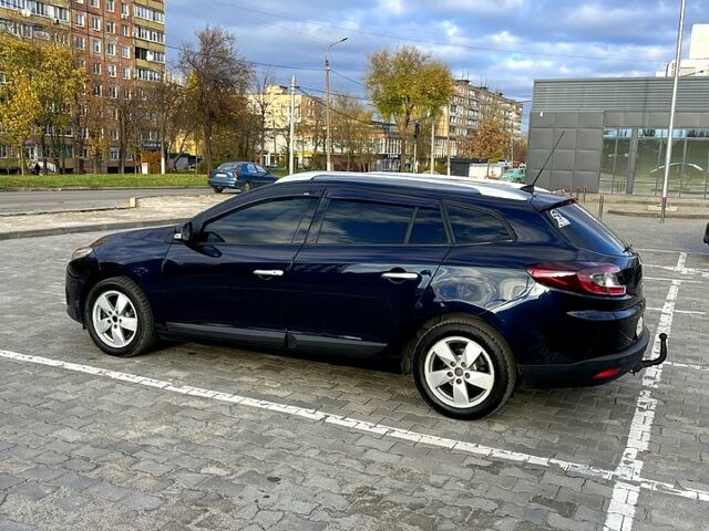 Чорний Рено Меган, об'ємом двигуна 1.5 л та пробігом 27500 тис. км за 6400 $, фото 1 на Automoto.ua