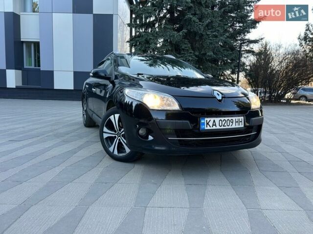 Черный Рено Меган, объемом двигателя 1.4 л и пробегом 298 тыс. км за 5350 $, фото 1 на Automoto.ua