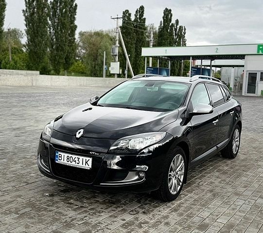 Черный Рено Меган, объемом двигателя 1.46 л и пробегом 197 тыс. км за 8199 $, фото 1 на Automoto.ua