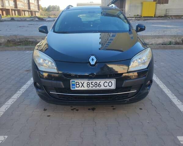 Черный Рено Меган, объемом двигателя 1.46 л и пробегом 176 тыс. км за 7350 $, фото 1 на Automoto.ua