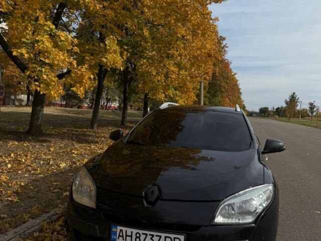 Черный Рено Меган, объемом двигателя 1.5 л и пробегом 261 тыс. км за 7000 $, фото 1 на Automoto.ua