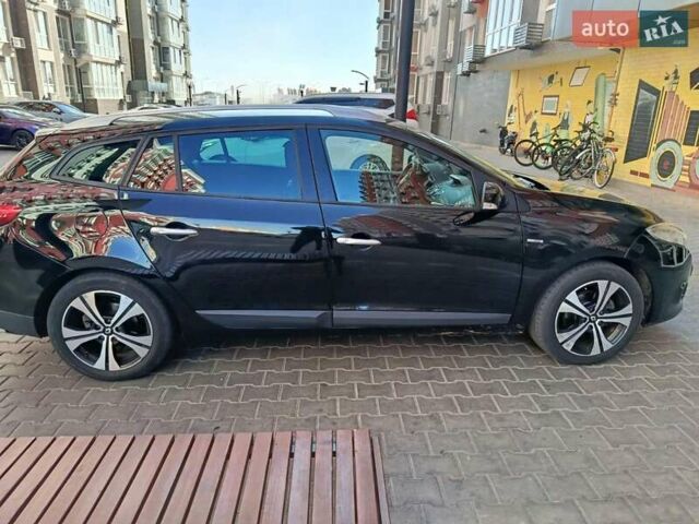 Чорний Рено Меган, об'ємом двигуна 1.46 л та пробігом 266 тис. км за 7500 $, фото 1 на Automoto.ua