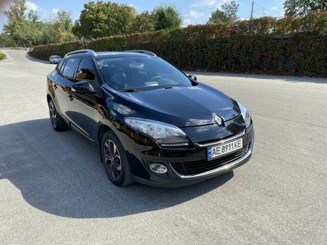 Черный Рено Меган, объемом двигателя 1.5 л и пробегом 274 тыс. км за 7800 $, фото 1 на Automoto.ua