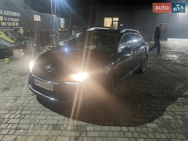 Чорний Рено Меган, об'ємом двигуна 1.6 л та пробігом 281 тис. км за 7400 $, фото 1 на Automoto.ua
