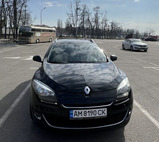 Черный Рено Меган, объемом двигателя 1.46 л и пробегом 286 тыс. км за 7350 $, фото 1 на Automoto.ua