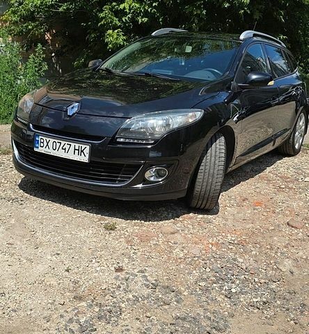 Чорний Рено Меган, об'ємом двигуна 1.46 л та пробігом 295 тис. км за 7700 $, фото 1 на Automoto.ua