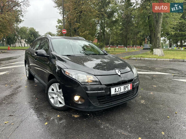 Чорний Рено Меган, об'ємом двигуна 1.6 л та пробігом 190 тис. км за 7450 $, фото 1 на Automoto.ua
