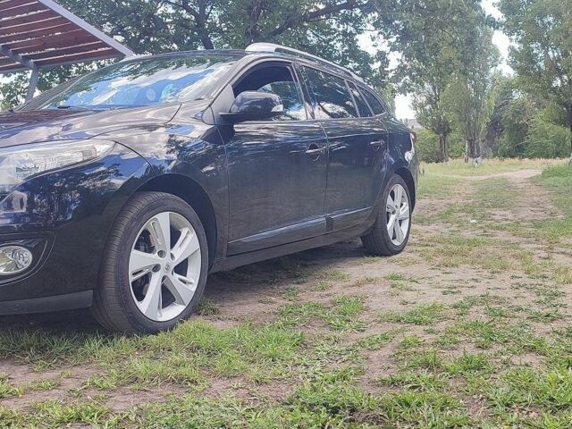Чорний Рено Меган, об'ємом двигуна 1.46 л та пробігом 230 тис. км за 7250 $, фото 1 на Automoto.ua