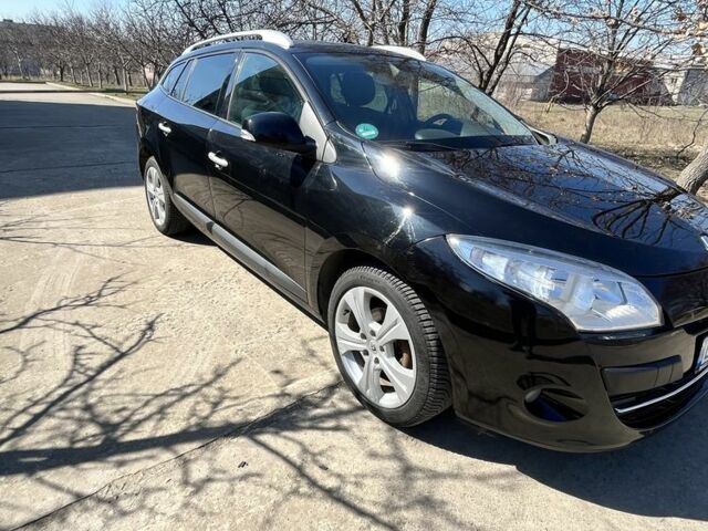 Чорний Рено Меган, об'ємом двигуна 1.5 л та пробігом 252 тис. км за 7500 $, фото 1 на Automoto.ua
