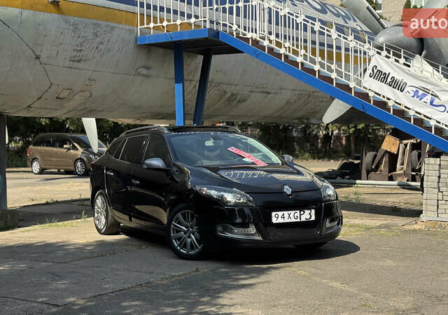 Черный Рено Меган, объемом двигателя 1.5 л и пробегом 210 тыс. км за 9400 $, фото 1 на Automoto.ua