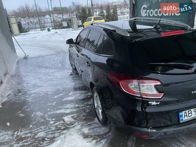Черный Рено Меган, объемом двигателя 1.5 л и пробегом 230 тыс. км за 7600 $, фото 1 на Automoto.ua