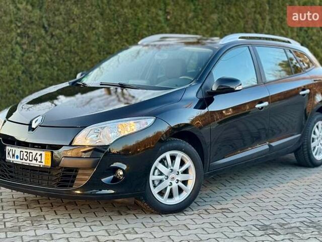 Черный Рено Меган, объемом двигателя 1.6 л и пробегом 199 тыс. км за 7900 $, фото 1 на Automoto.ua