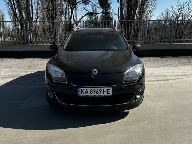 Черный Рено Меган, объемом двигателя 1.5 л и пробегом 322 тыс. км за 7500 $, фото 1 на Automoto.ua