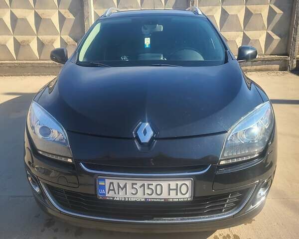 Чорний Рено Меган, об'ємом двигуна 1.46 л та пробігом 345 тис. км за 7000 $, фото 1 на Automoto.ua