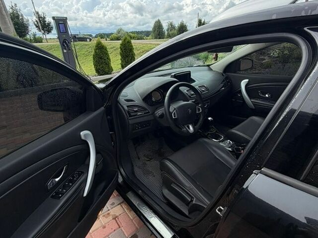 Чорний Рено Меган, об'ємом двигуна 1.5 л та пробігом 300 тис. км за 7200 $, фото 1 на Automoto.ua