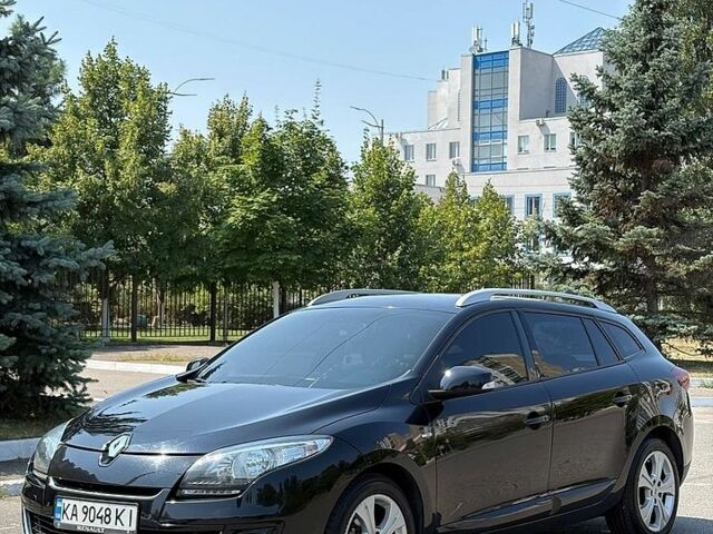 Черный Рено Меган, объемом двигателя 1.46 л и пробегом 213 тыс. км за 10000 $, фото 1 на Automoto.ua
