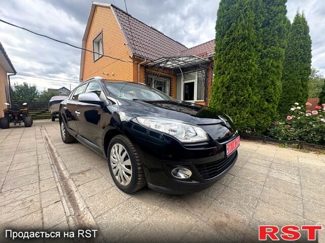 Черный Рено Меган, объемом двигателя 1.6 л и пробегом 187 тыс. км за 7599 $, фото 1 на Automoto.ua