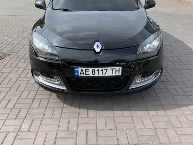 Чорний Рено Меган, об'ємом двигуна 1.5 л та пробігом 288 тис. км за 9000 $, фото 1 на Automoto.ua