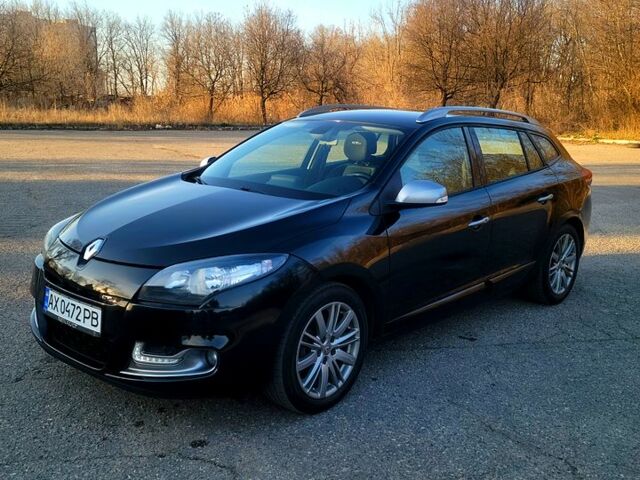 Черный Рено Меган, объемом двигателя 1.5 л и пробегом 250 тыс. км за 8600 $, фото 1 на Automoto.ua