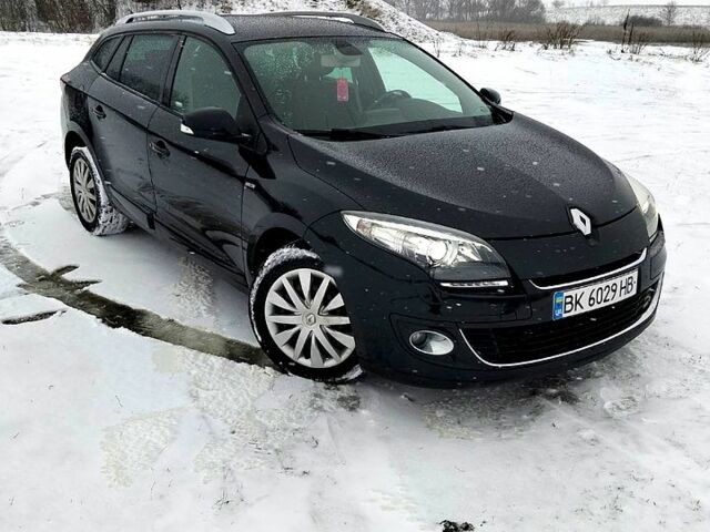 Черный Рено Меган, объемом двигателя 1.5 л и пробегом 21700 тыс. км за 7500 $, фото 1 на Automoto.ua