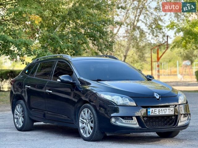 Чорний Рено Меган, об'ємом двигуна 1.46 л та пробігом 291 тис. км за 8200 $, фото 1 на Automoto.ua