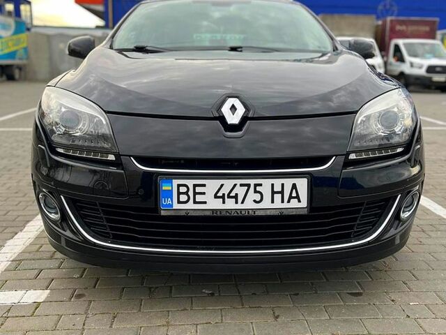 Чорний Рено Меган, об'ємом двигуна 1.5 л та пробігом 216 тис. км за 8300 $, фото 1 на Automoto.ua