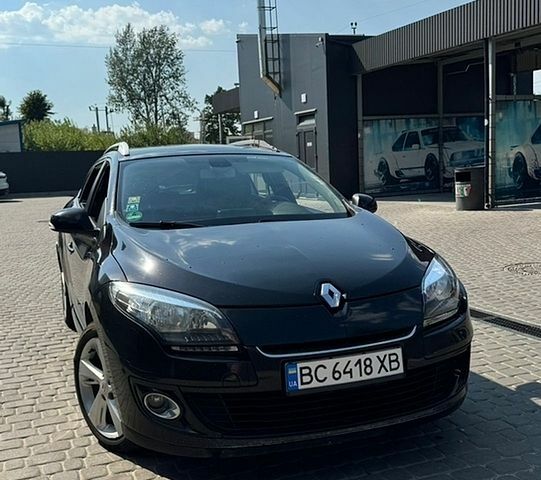 Черный Рено Меган, объемом двигателя 1.46 л и пробегом 290 тыс. км за 5900 $, фото 1 на Automoto.ua