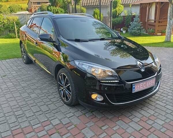 Черный Рено Меган, объемом двигателя 1.2 л и пробегом 124 тыс. км за 6800 $, фото 1 на Automoto.ua