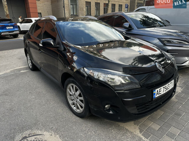 Черный Рено Меган, объемом двигателя 1.5 л и пробегом 167 тыс. км за 6500 $, фото 1 на Automoto.ua