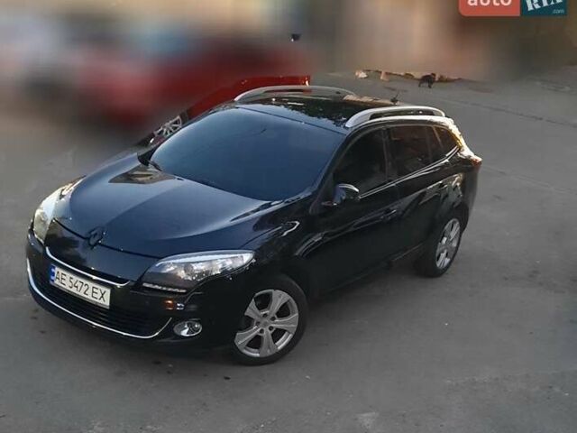 Рено Меган 2012 у Дніпро (Дніпропетровську) на Automoto.ua Чорний Рено Меган, об'ємом двигуна 1.46 л та пробігом 305 тис. км за 7900 $, фото 1 на Automoto.ua