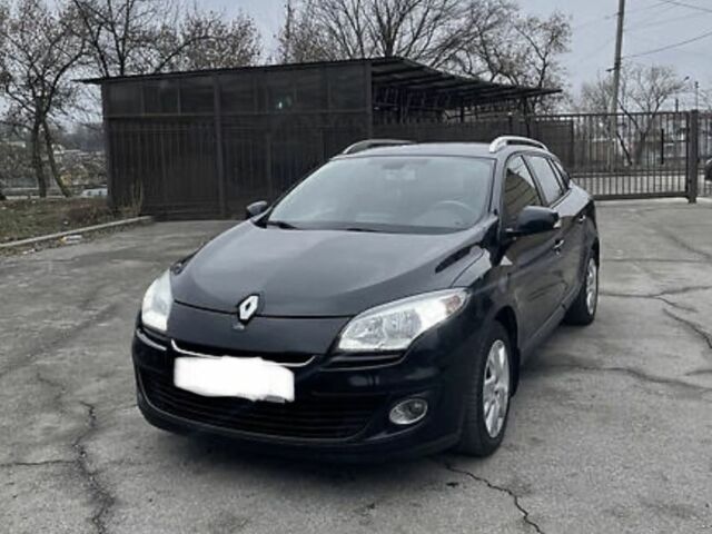 Черный Рено Меган, объемом двигателя 0 л и пробегом 299 тыс. км за 7900 $, фото 1 на Automoto.ua
