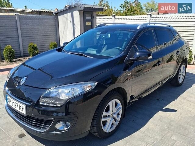 Черный Рено Меган, объемом двигателя 1.46 л и пробегом 300 тыс. км за 8500 $, фото 1 на Automoto.ua