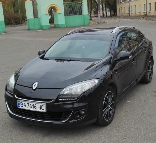 Черный Рено Меган, объемом двигателя 1.5 л и пробегом 308 тыс. км за 8200 $, фото 1 на Automoto.ua