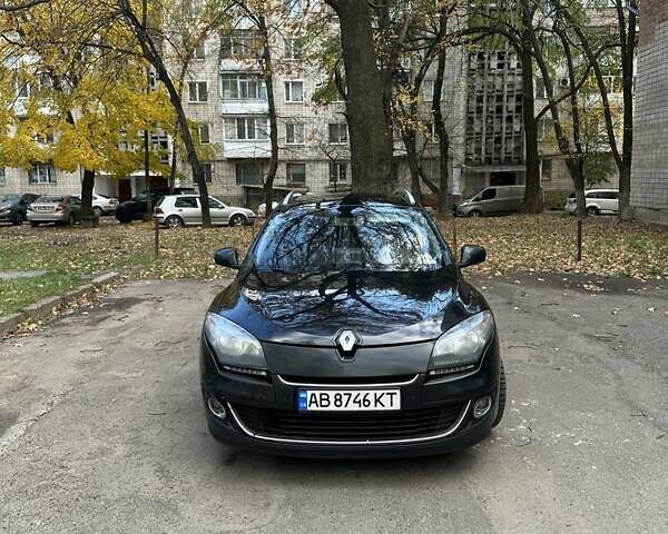 Черный Рено Меган, объемом двигателя 1.6 л и пробегом 252 тыс. км за 5999 $, фото 1 на Automoto.ua