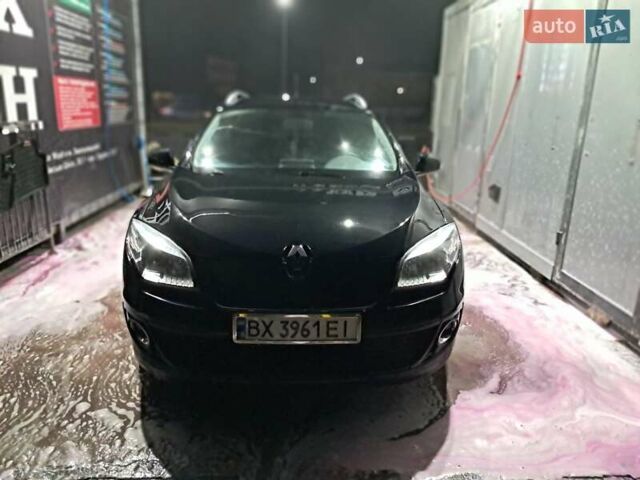 Черный Рено Меган, объемом двигателя 1.5 л и пробегом 294 тыс. км за 6500 $, фото 1 на Automoto.ua