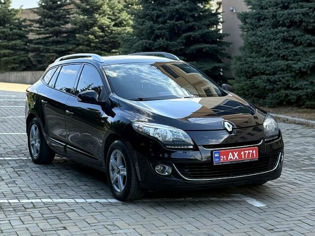Черный Рено Меган, объемом двигателя 1.5 л и пробегом 287 тыс. км за 8200 $, фото 1 на Automoto.ua