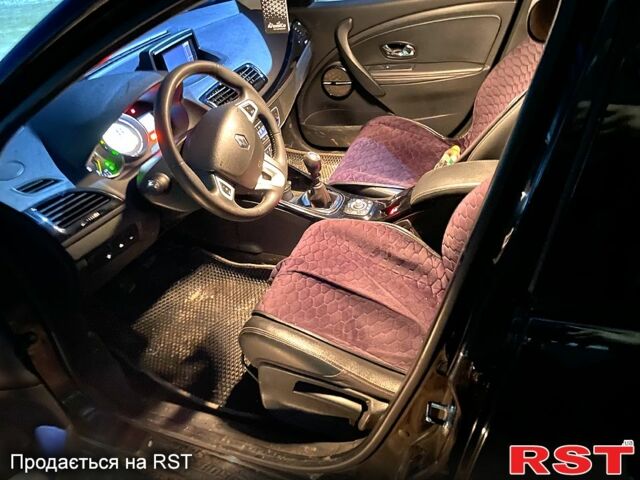 Чорний Рено Меган, об'ємом двигуна 1.5 л та пробігом 28300 тис. км за 7350 $, фото 1 на Automoto.ua