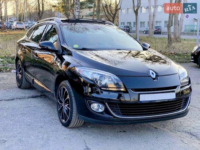 Черный Рено Меган, объемом двигателя 1.5 л и пробегом 235 тыс. км за 10500 $, фото 1 на Automoto.ua