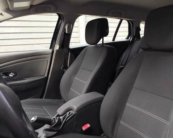 Черный Рено Меган, объемом двигателя 1.5 л и пробегом 203 тыс. км за 8200 $, фото 1 на Automoto.ua