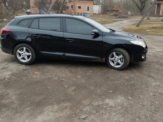 Черный Рено Меган, объемом двигателя 2 л и пробегом 259 тыс. км за 8200 $, фото 1 на Automoto.ua