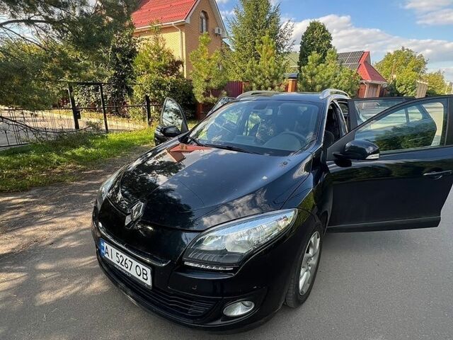 Чорний Рено Меган, об'ємом двигуна 1.46 л та пробігом 237 тис. км за 7500 $, фото 1 на Automoto.ua