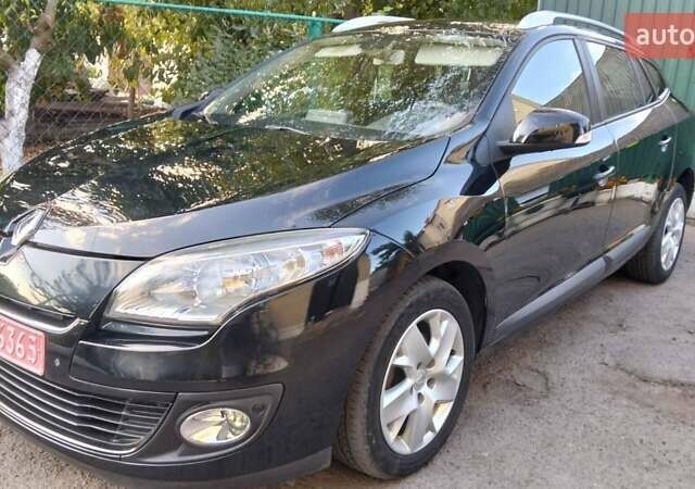 Чорний Рено Меган, об'ємом двигуна 1.5 л та пробігом 233 тис. км за 8900 $, фото 1 на Automoto.ua