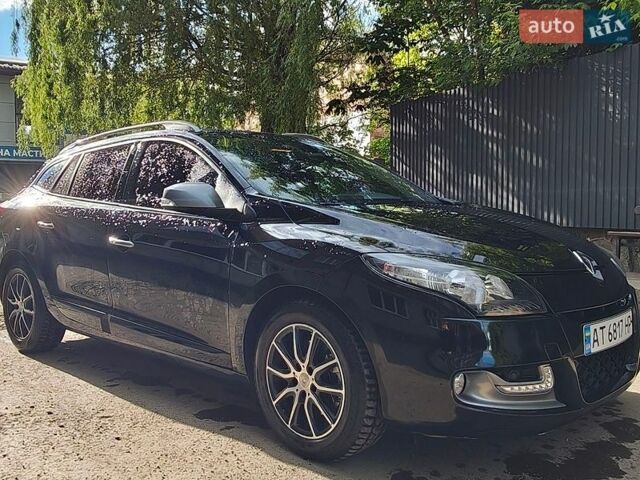 Черный Рено Меган, объемом двигателя 2 л и пробегом 256 тыс. км за 8950 $, фото 1 на Automoto.ua